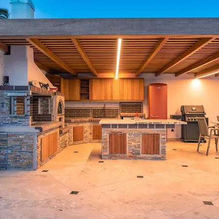 Poolside Retreat - Sea View & Calm Escape - Pearl Apartamento Stelida (Naxos)