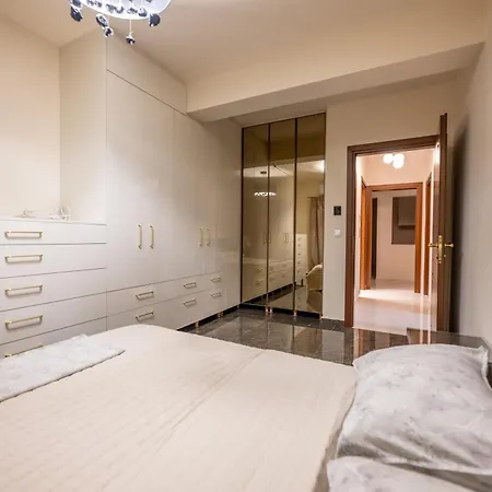 Apartamento Poolside Retreat - Sea View & Calm Escape - Pearl Stelida (Naxos)